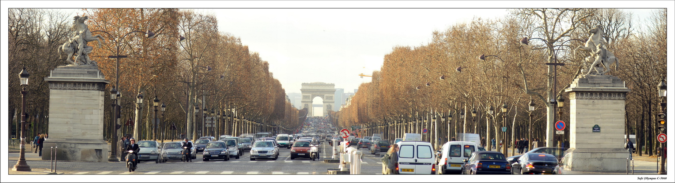 2006   02   Pano champs elysees.jpg